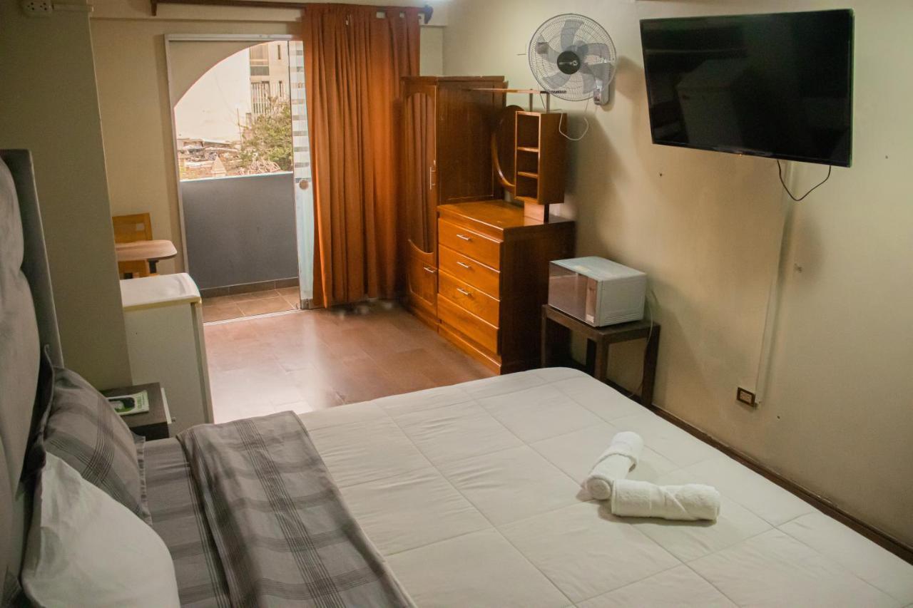 Hostel Thay83 Miraflores Ліма Екстер'єр фото