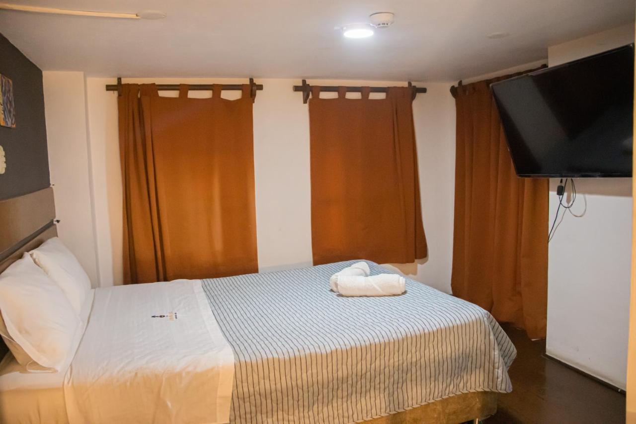 Hostel Thay83 Miraflores Ліма Екстер'єр фото